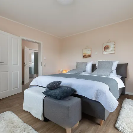 Luxurioeses Ferienhaus Sansibar Mit Sauna & Whirlwanne In Ruhiger Lage Bei St Peter-Ording * Osterhever