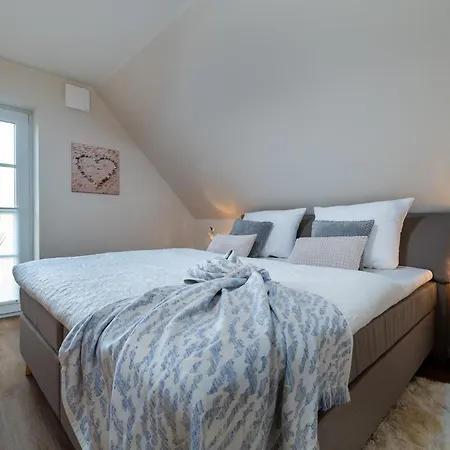 Holiday home Luxurioeses Ferienhaus Sansibar Mit Sauna & Whirlwanne In Ruhiger Lage Bei St Peter-Ording *