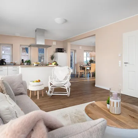 Luxurioeses Ferienhaus Sansibar Mit Sauna & Whirlwanne In Ruhiger Lage Bei St Peter-Ording Holiday home Osterhever