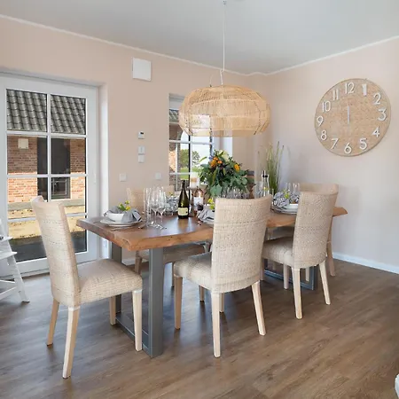 Luxurioeses Ferienhaus Sansibar Mit Sauna & Whirlwanne In Ruhiger Lage Bei St Peter-Ording Holiday home Osterhever