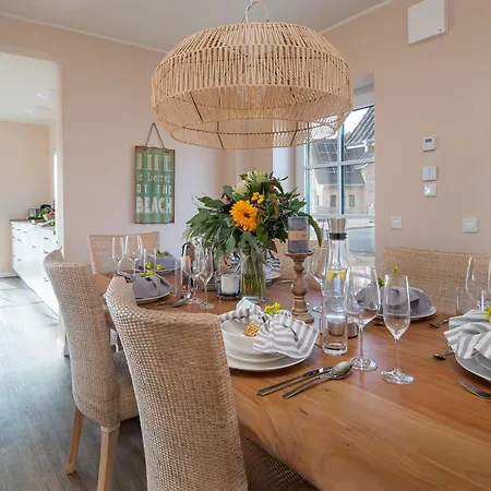 Luxurioeses Ferienhaus Sansibar Mit Sauna & Whirlwanne In Ruhiger Lage Bei St Peter-Ording Osterhever