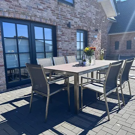 Holiday home Luxurioeses Ferienhaus Sansibar Mit Sauna & Whirlwanne In Ruhiger Lage Bei St Peter-Ording *